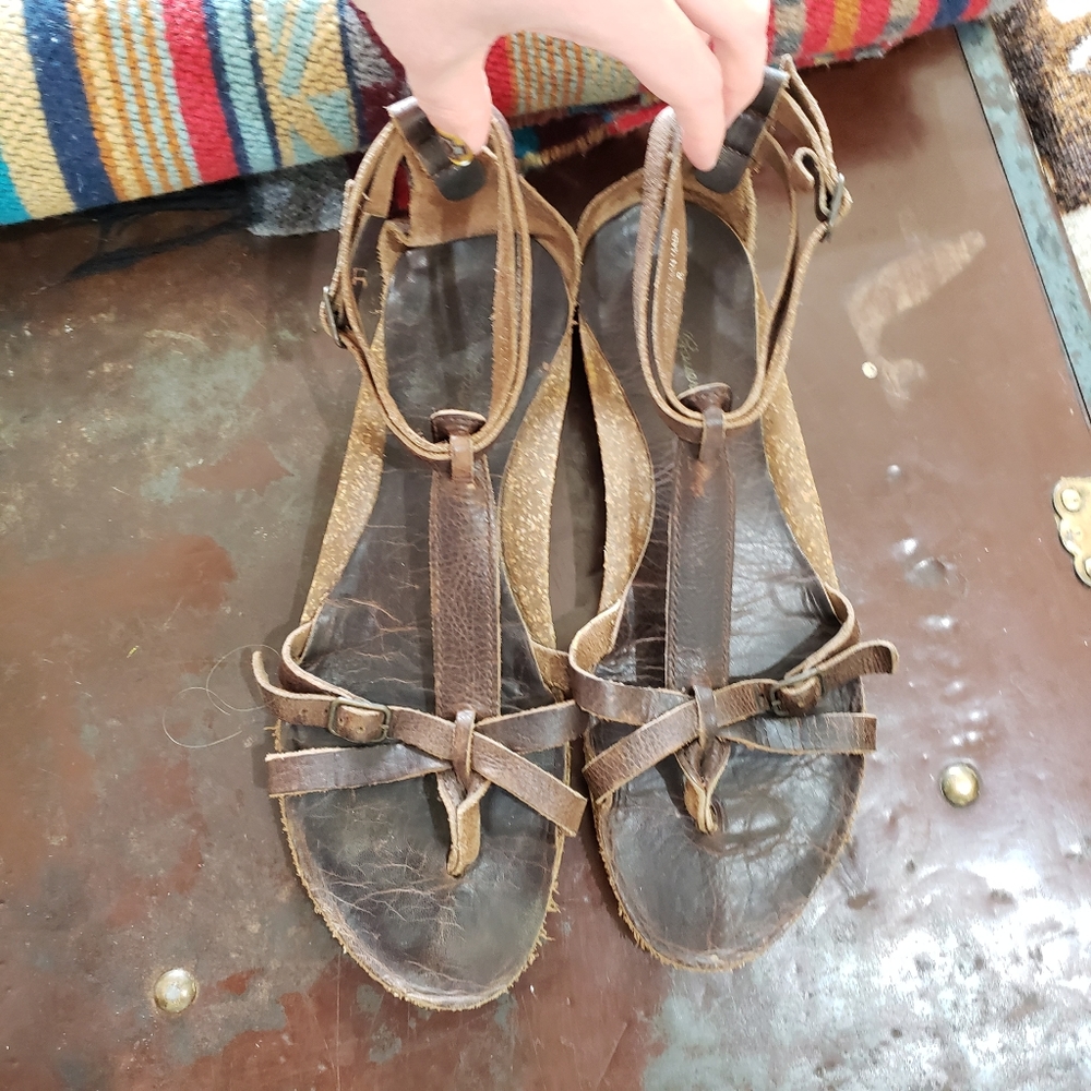 Eddie Bauer sandles